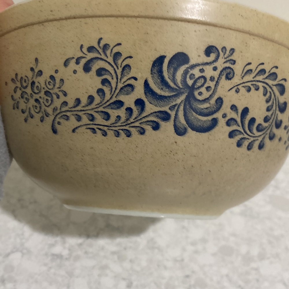 Vintage Pyrex Homestead pattern nesting bowls - Picture 10 of 15